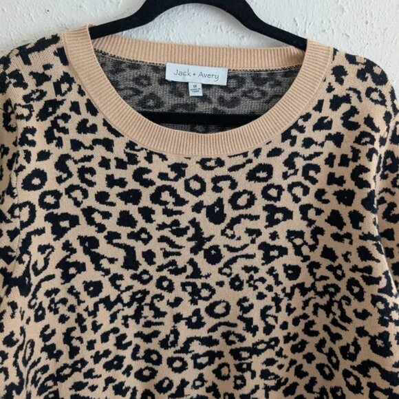 Cheetah Print Sweater NWOT - Picture 2 of 5